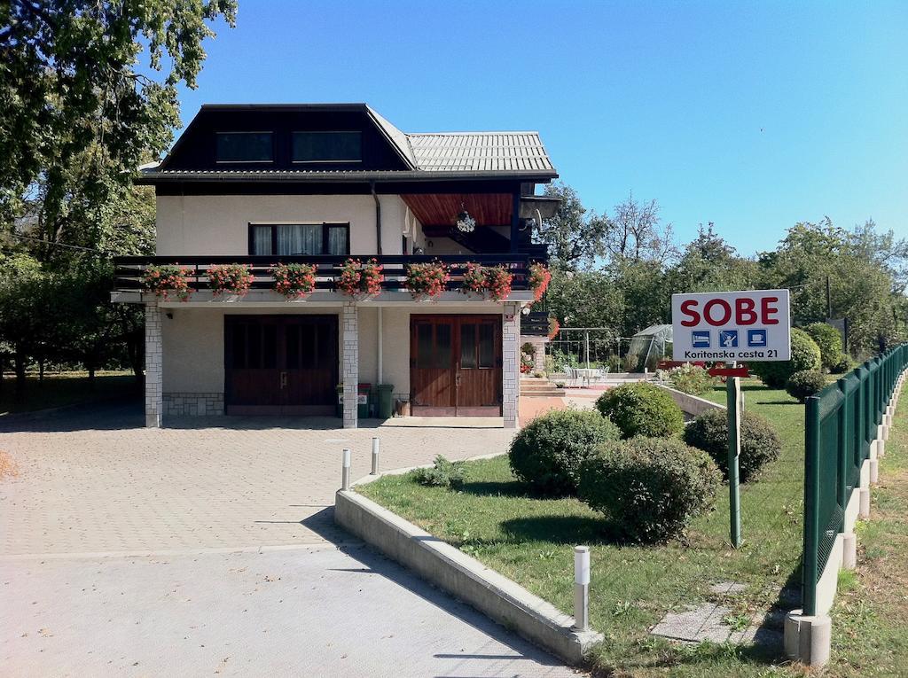 Guest House Golja Μπλεντ Εξωτερικό φωτογραφία
